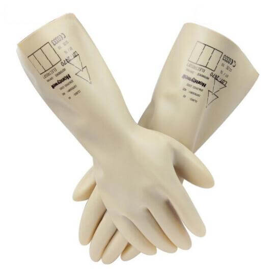 使用絕緣手套應(yīng)該要注意的事項