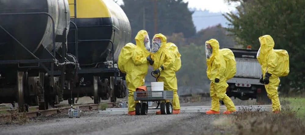 防護(hù)服的壽命與更換：如何保證防護(hù)效果？