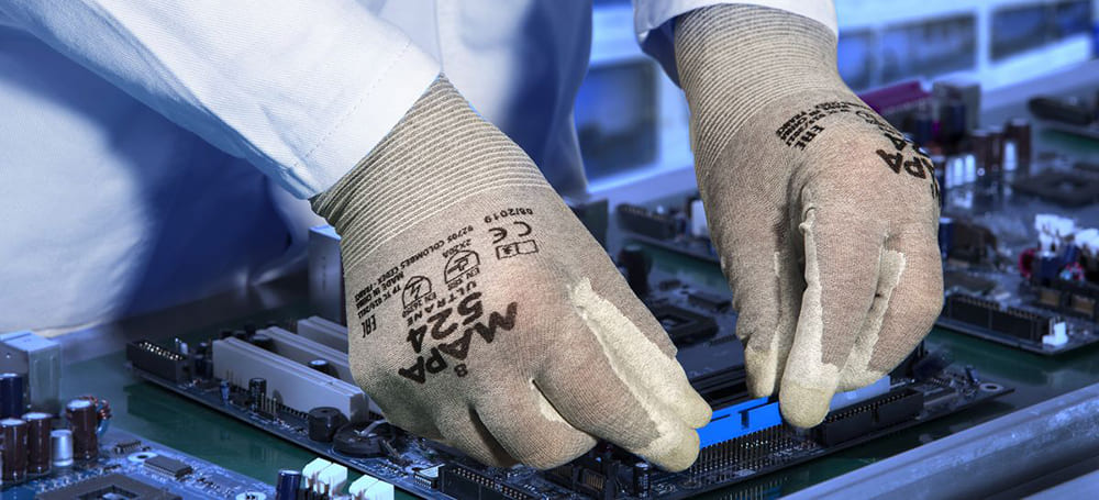 如何選擇適合的防靜電手套？